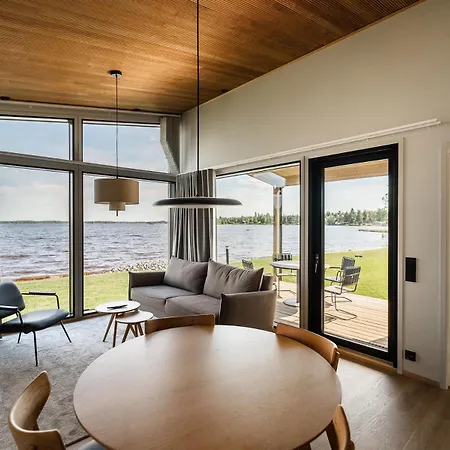 Strandis Smokehouse & Resort, Larsmo